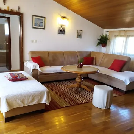 Apartmán Apartman Edo *